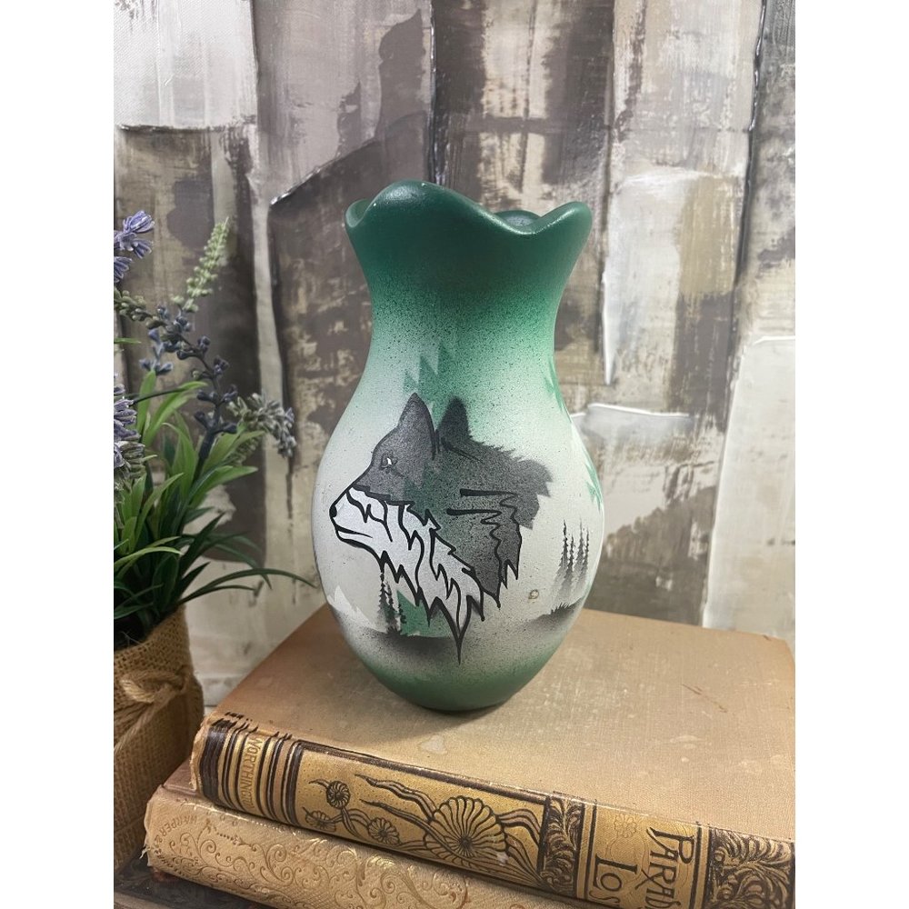 Cedar Mesa Native American Pottery Ceramic Vase Wolf 7” Signed